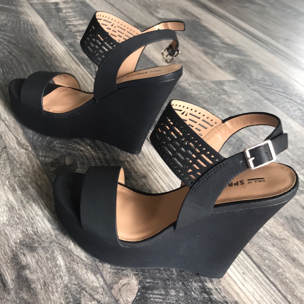 Call It Spring Wedge Womens 6